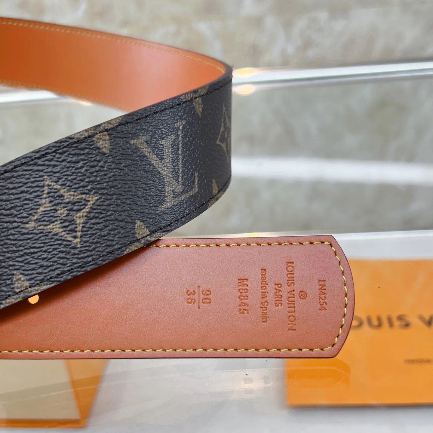 Ремни Louis Vuitton 14563611