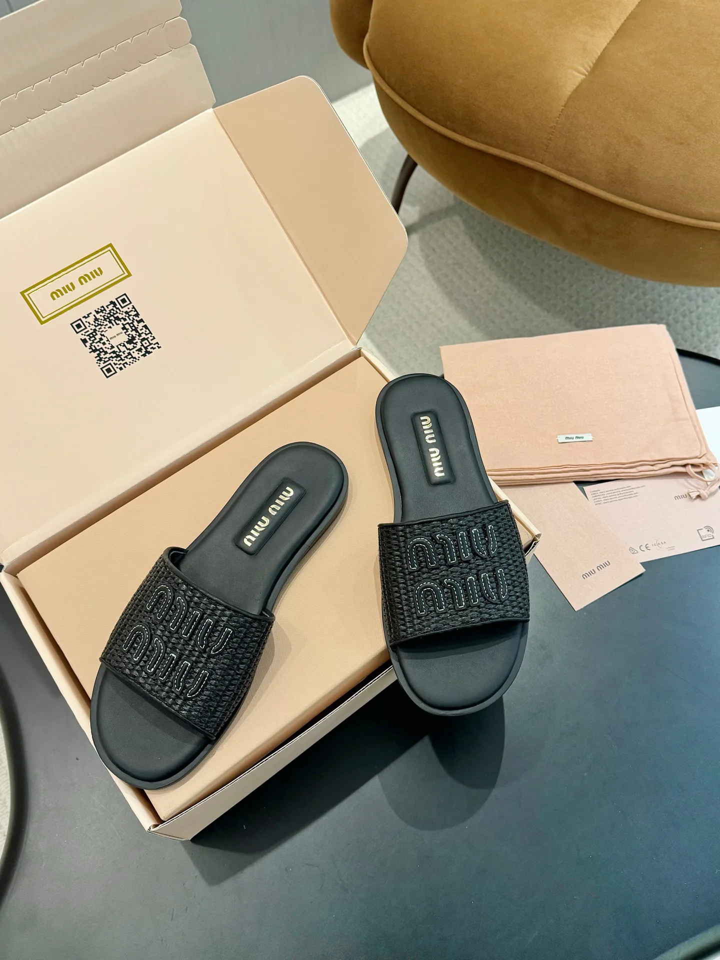 Шлепанцы Женские Miu Miu 11508154