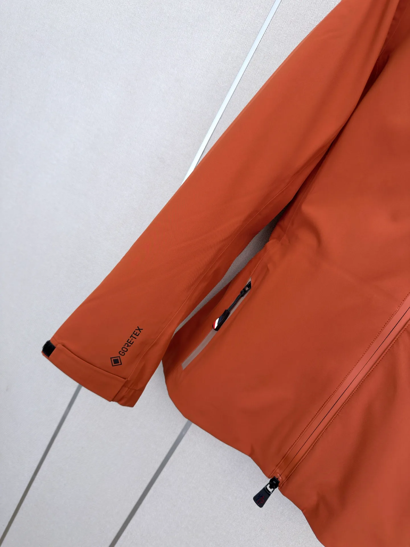 Куртки И Пуховики Женские Moncler 18501659