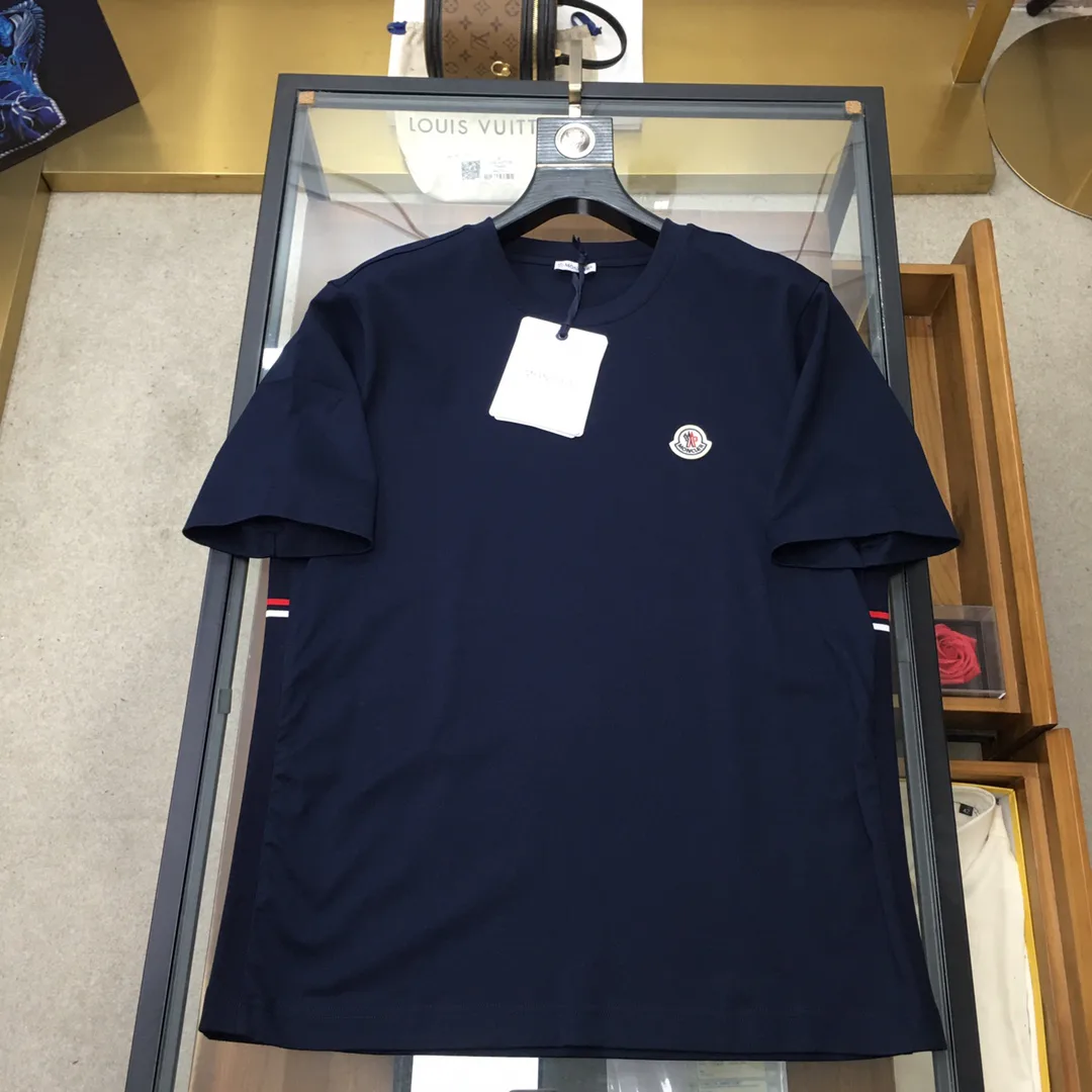 Футболки Женские Moncler 11704179