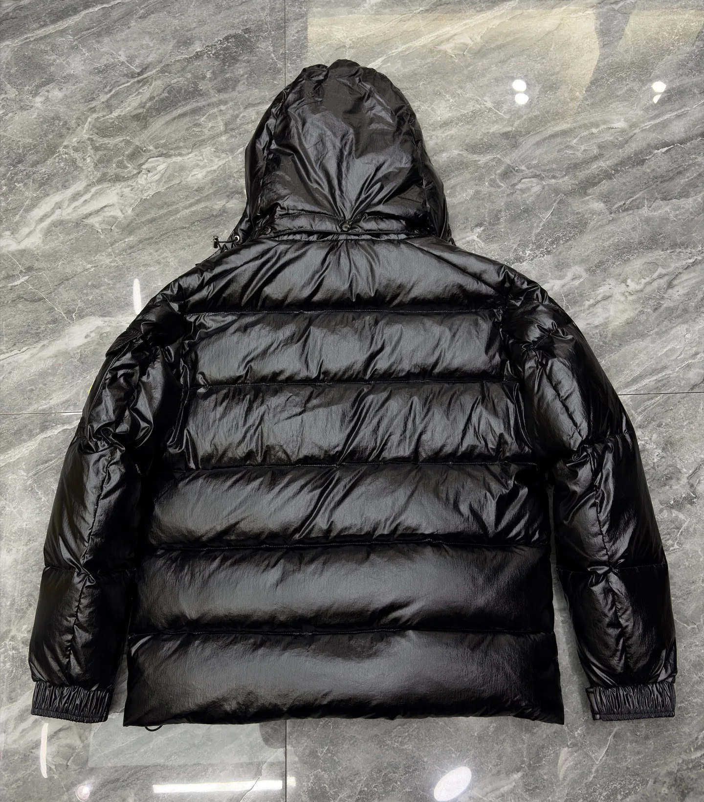 Куртки И Пуховики Мужские Moncler 17568677