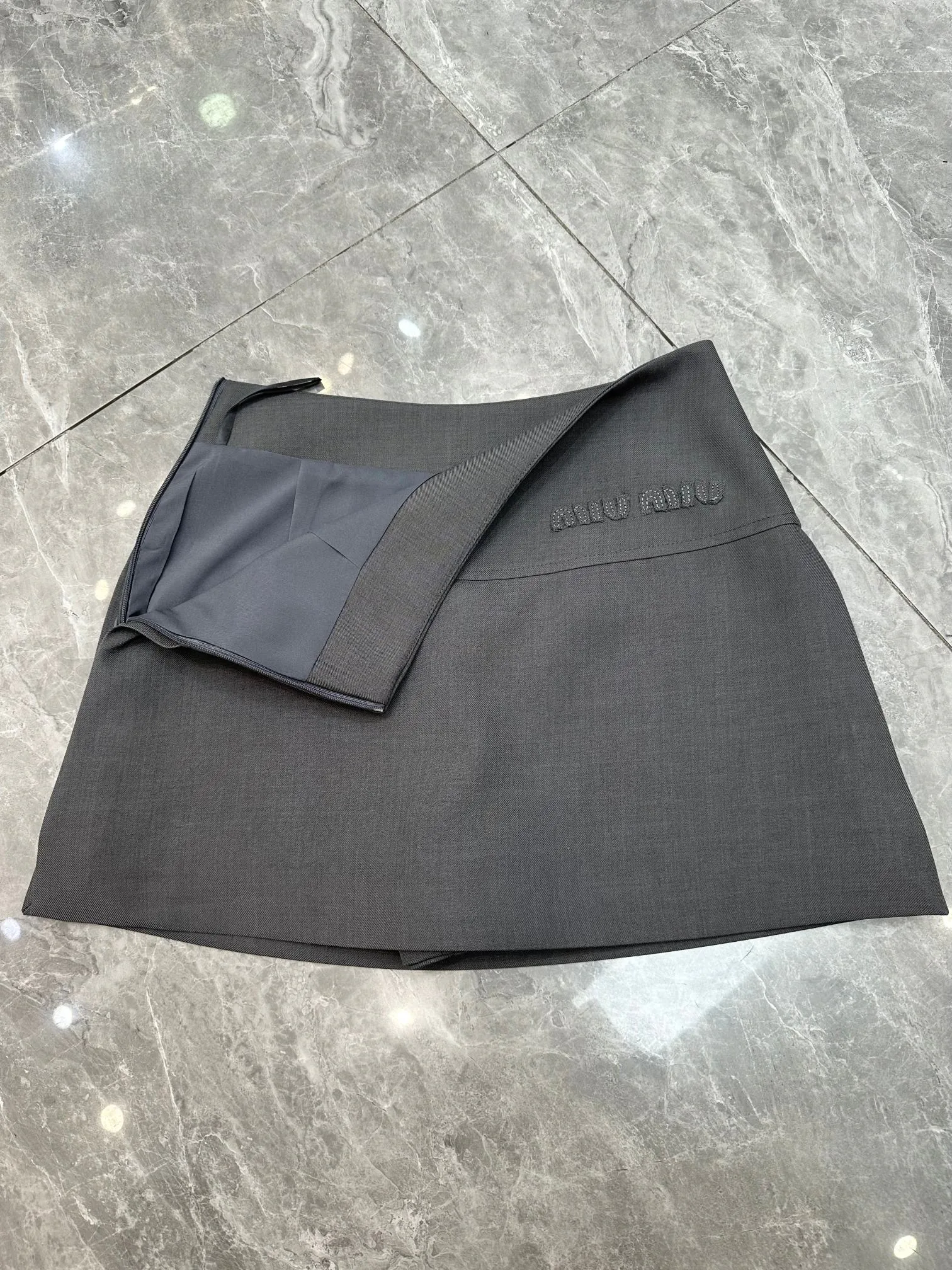 Юбки Женские Miu Miu 25200