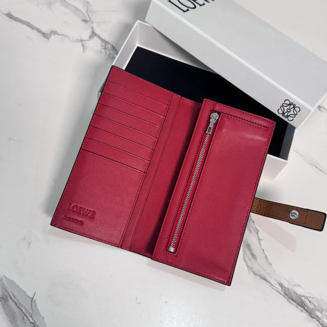 Клатчи Женские Loewe 17678719