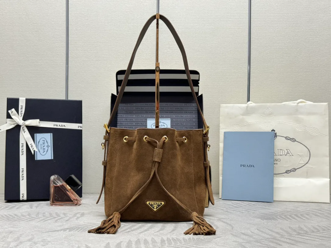 Классические Сумки Женские Prada 852752