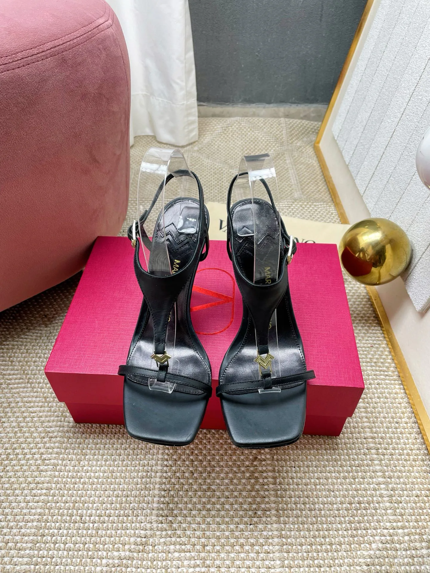 Босоножки Женские Valentino 11479971