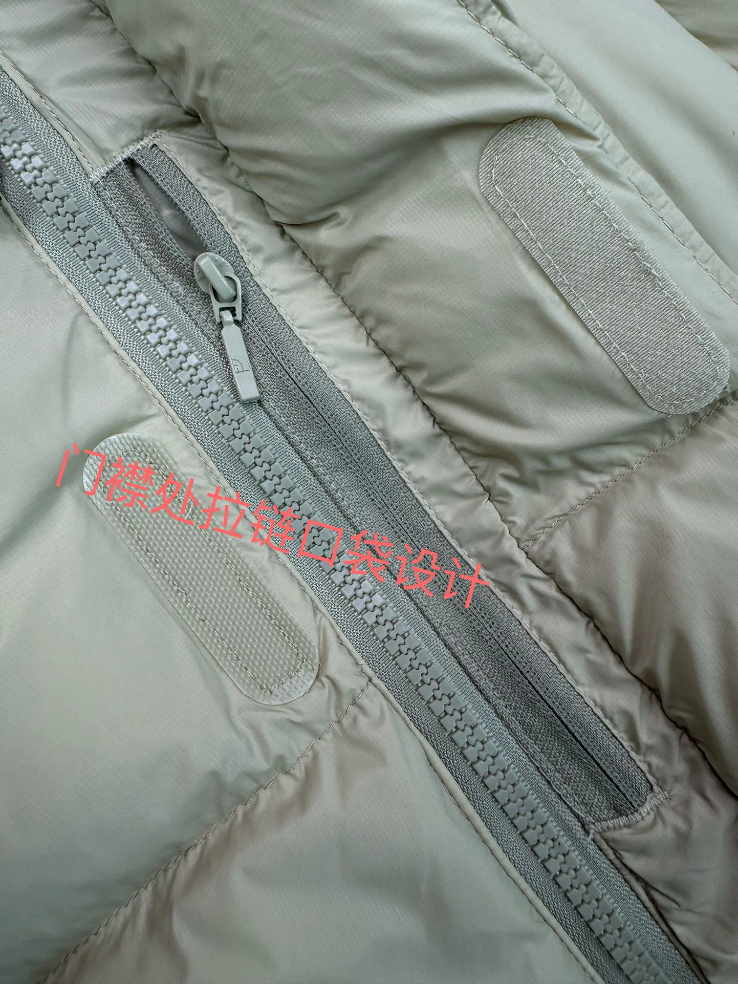 Куртки И Пуховики Женские The North Face 20137586