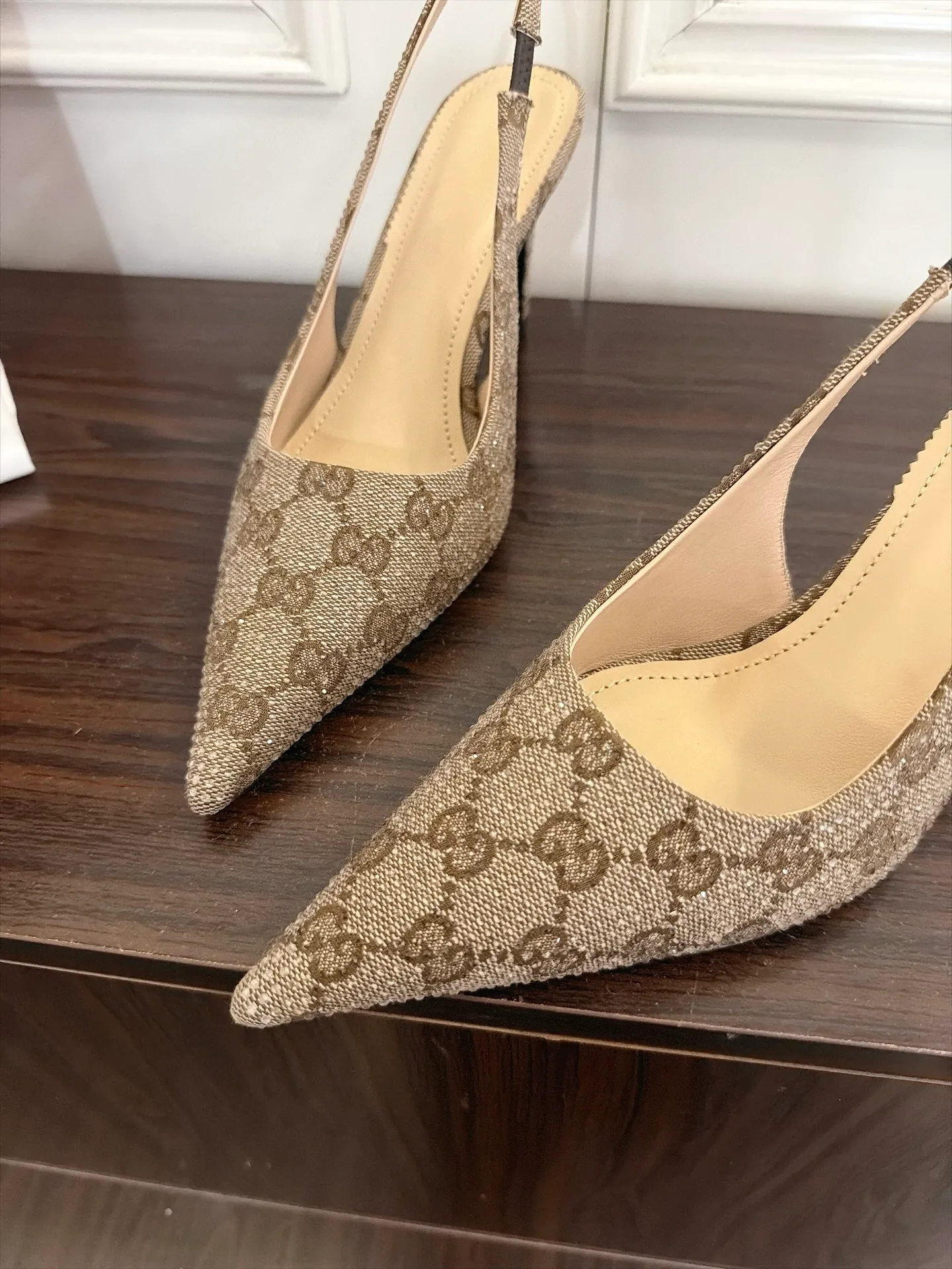Туфли Женские Gucci 19314665