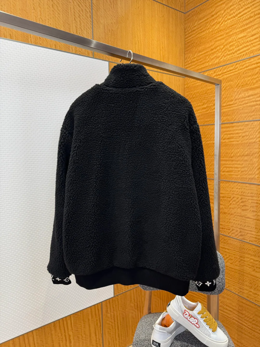 Куртки И Пуховики Мужские Louis Vuitton 5877530