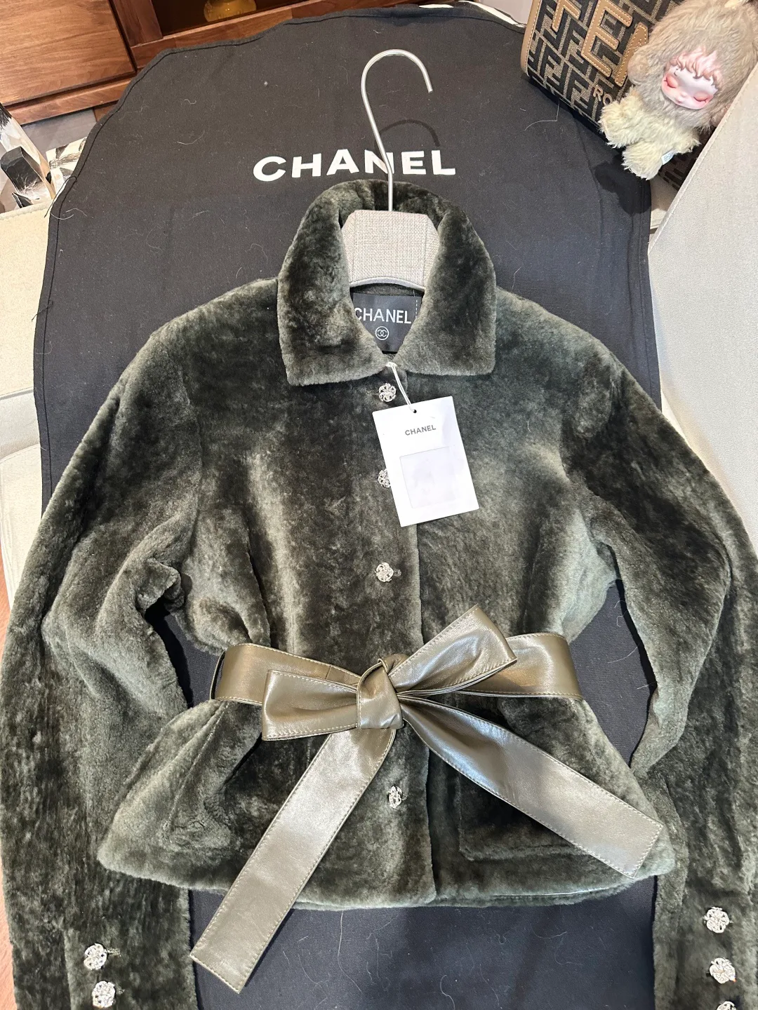 Кожаные Куртки И Дублёнки Женские Chanel 19134534