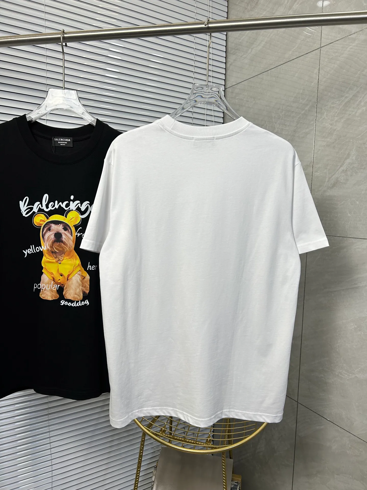 Футболки Женские Balenciaga 15447