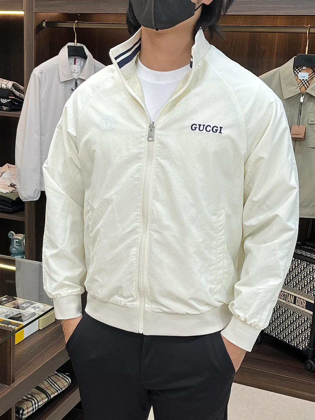 Куртки И Пуховики Мужские Gucci 11000616
