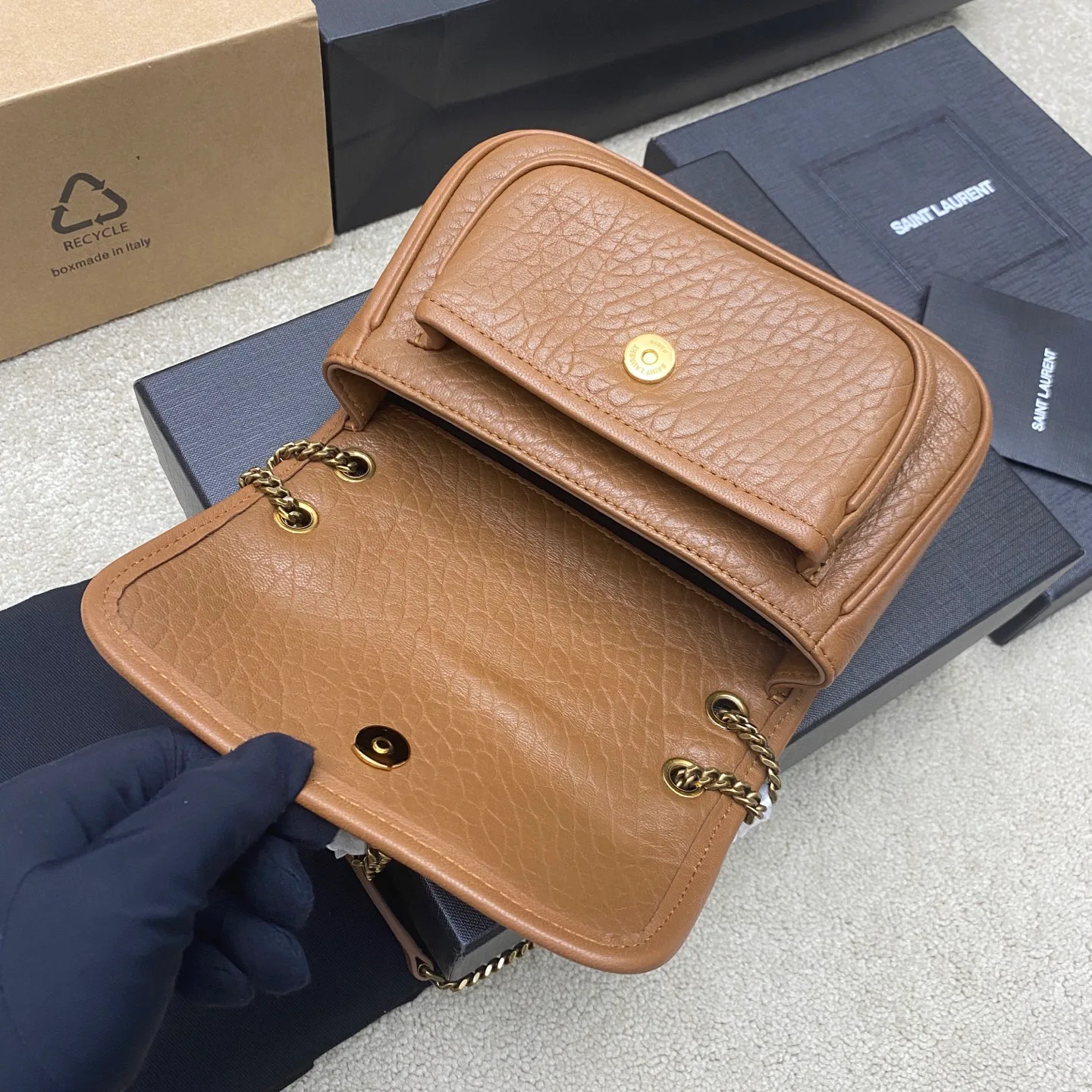 Сумки На Ремне Женские Saint Laurent 13435192
