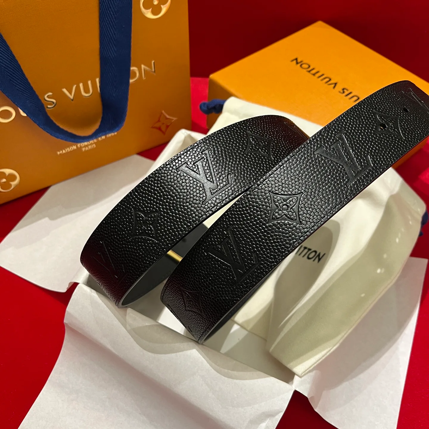 Ремни Louis Vuitton 17645345