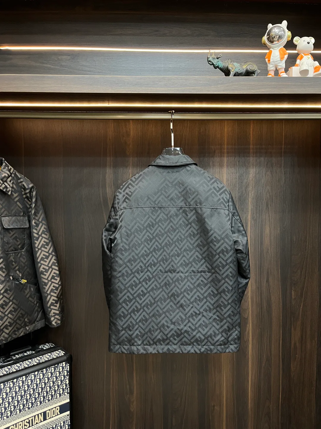 Куртки И Пуховики Мужские Fendi 493001