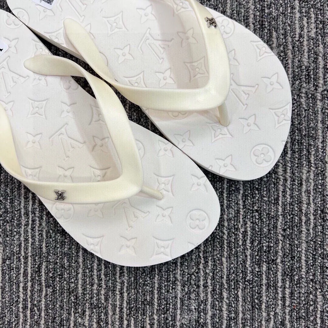 Шлепанцы Мужские Louis Vuitton 10646317