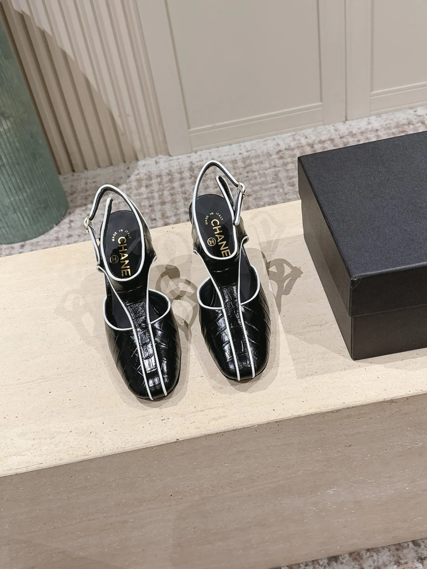 Босоножки Женские Chanel 11566272