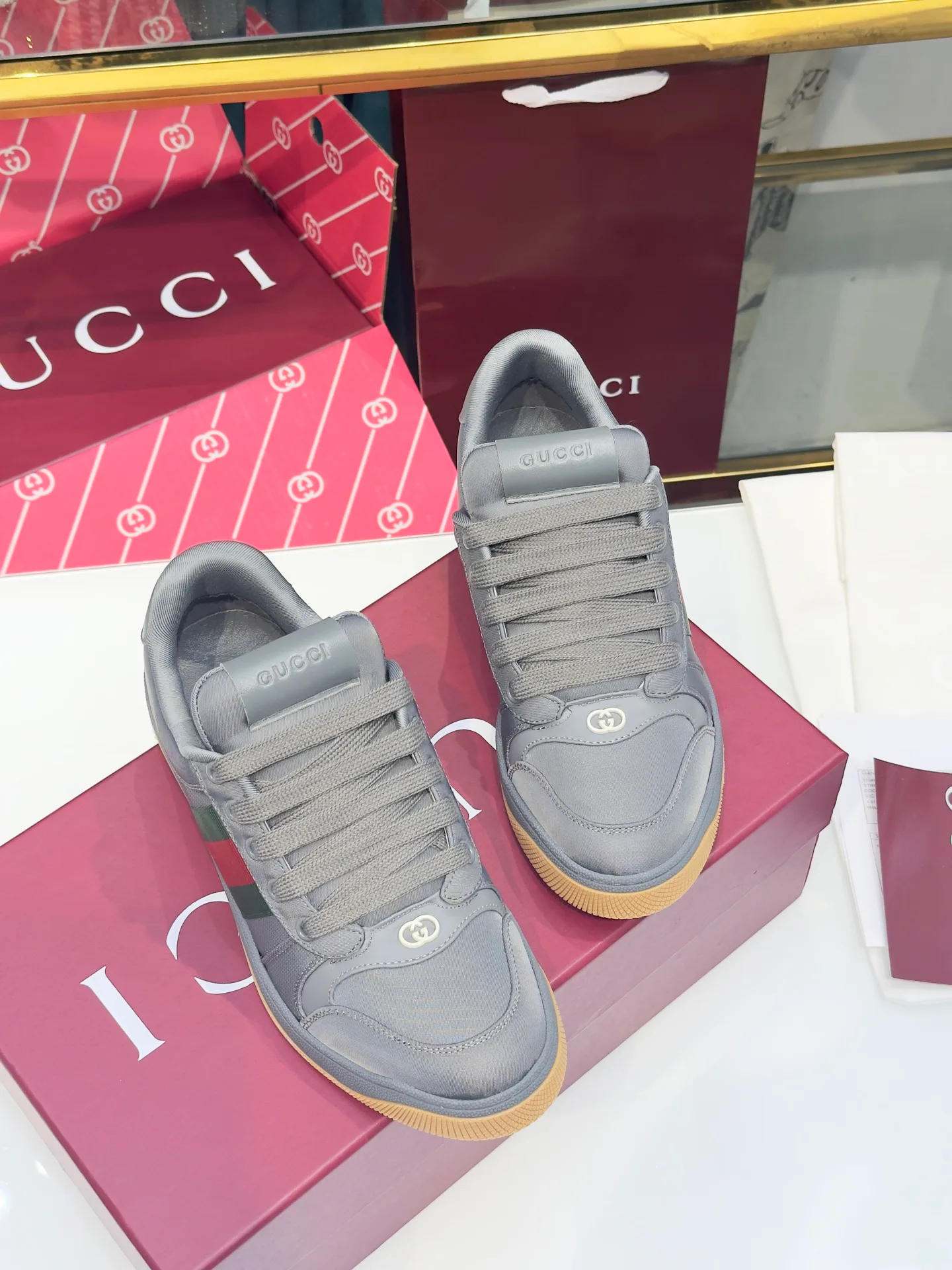 Кроссовки Женские Gucci 17946879