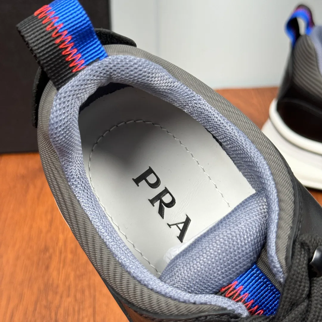 Кроссовки Мужские Prada 5891965