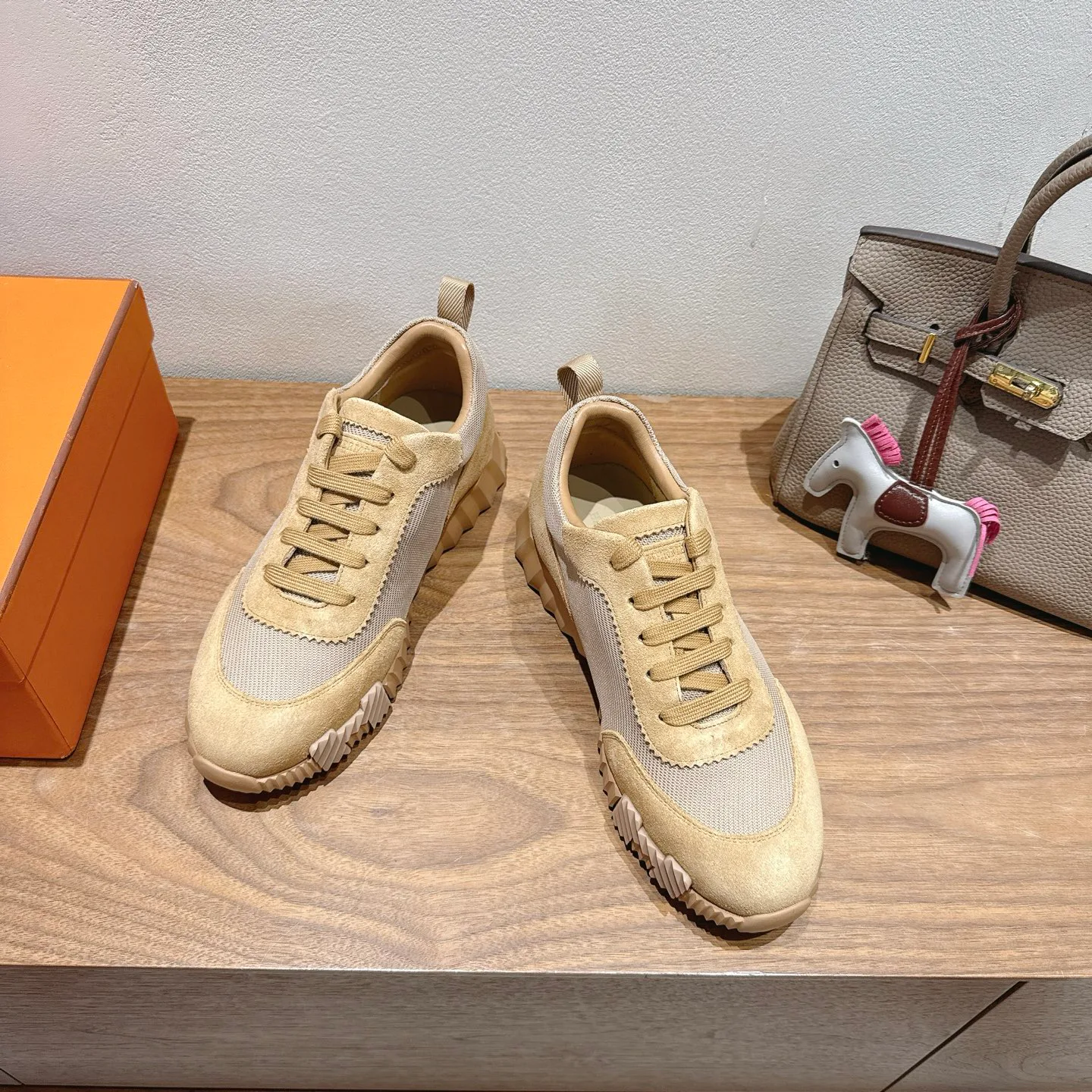 Кроссовки Женские Hermes 9914942
