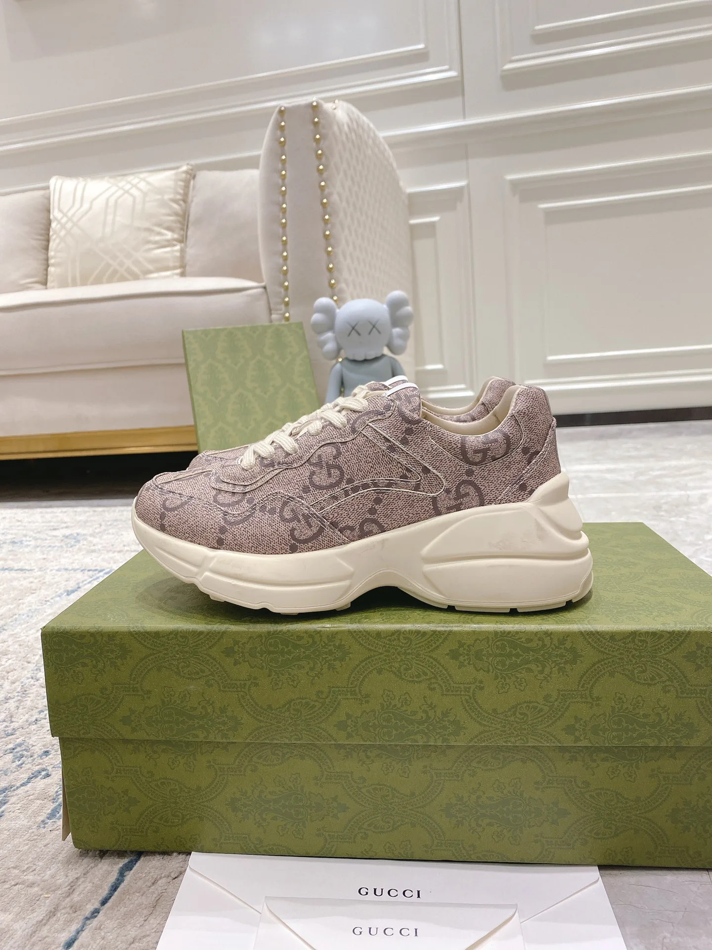 Кроссовки Женские Gucci 375812