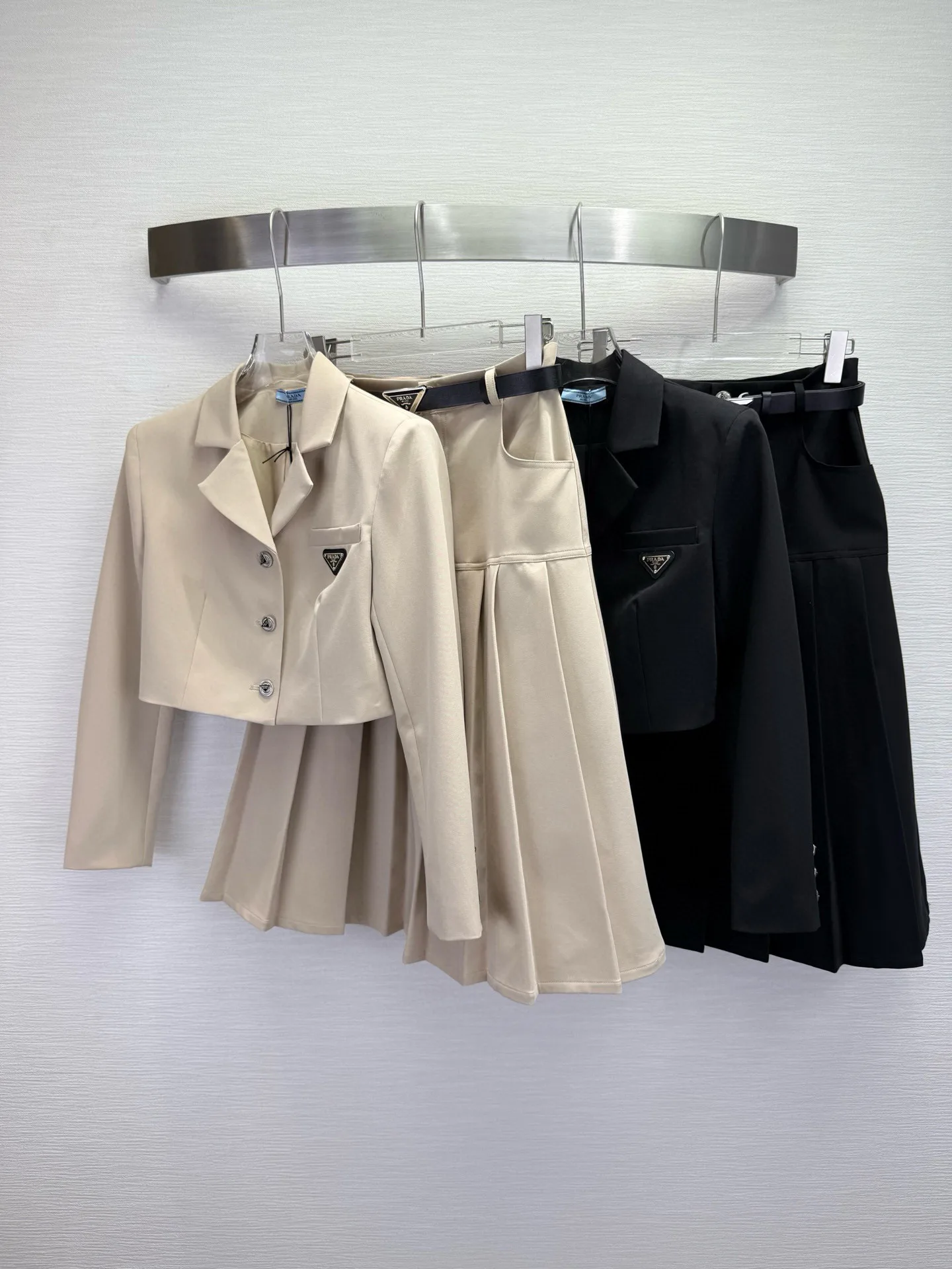 Костюмы Женские Prada 231152