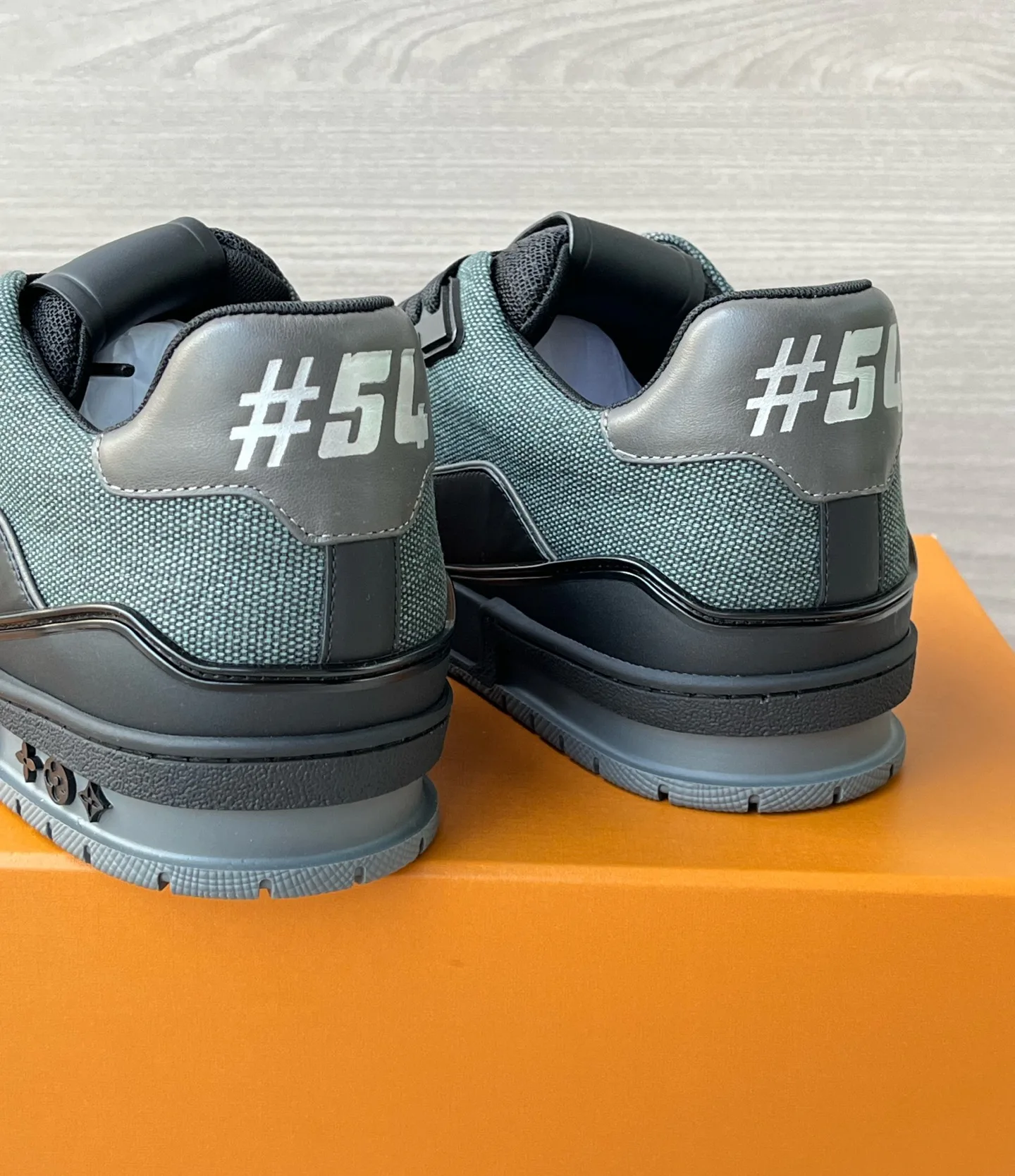 Кроссовки Мужские Louis Vuitton 860726