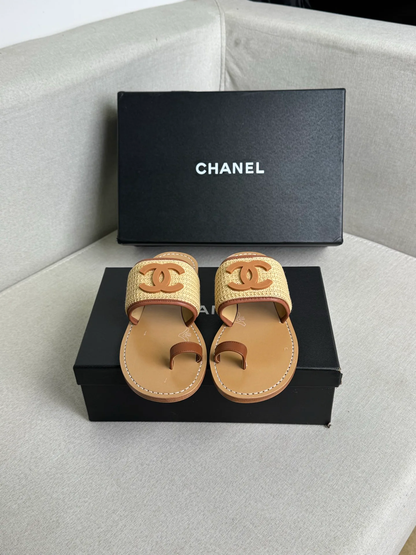 Сандалии Женские Chanel 13181110