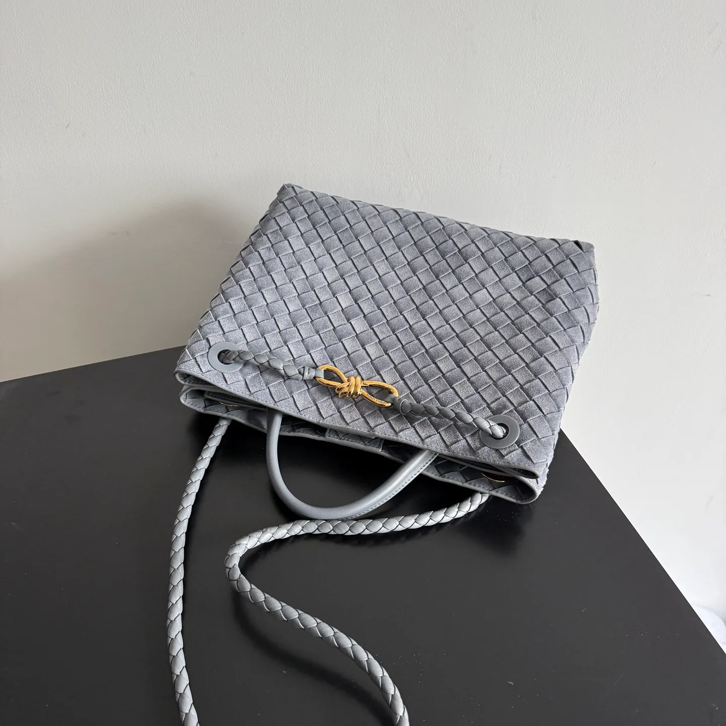 Классические Сумки Женские Bottega Veneta 16890025
