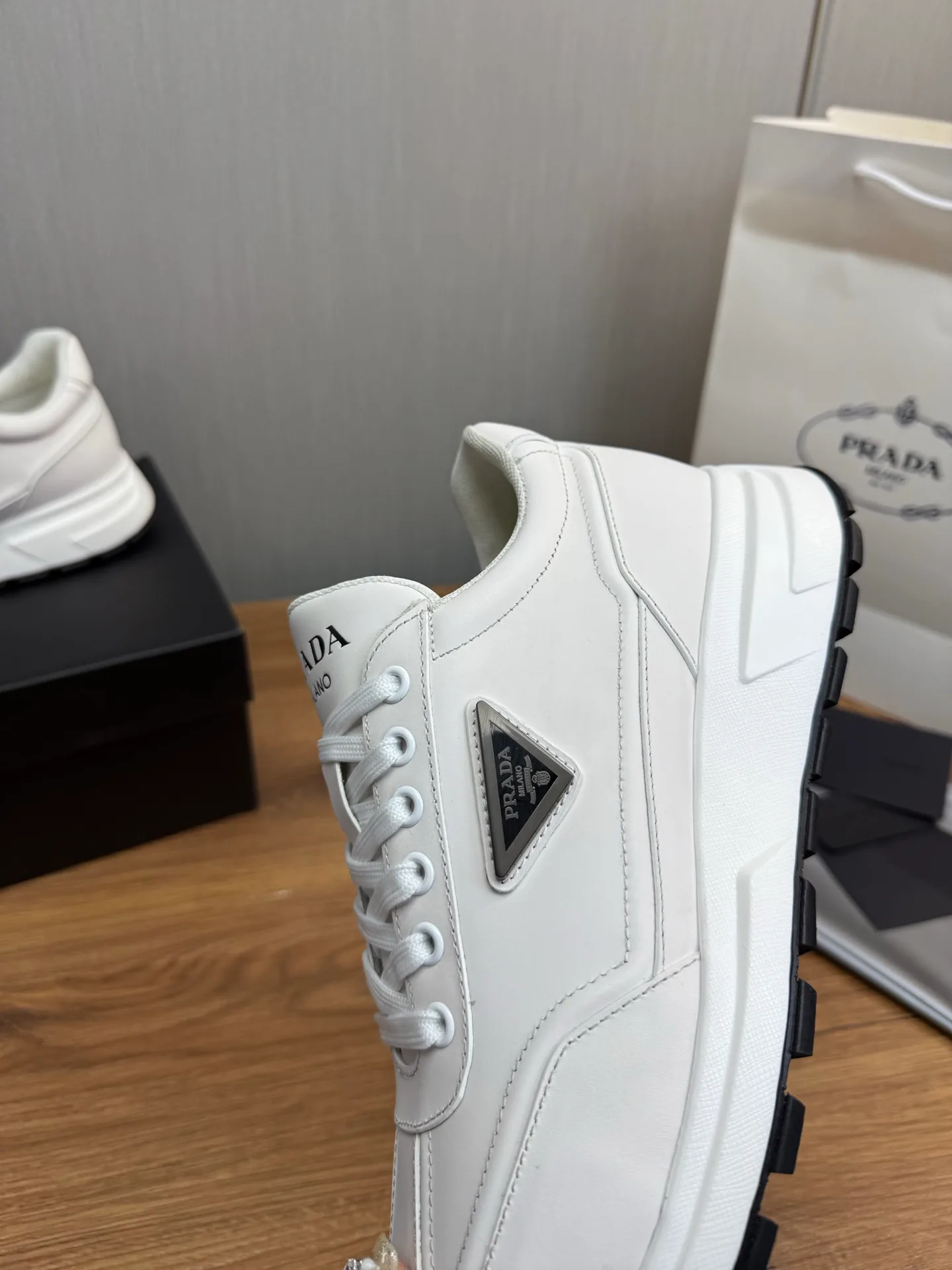 Кроссовки Мужские Prada 1261602