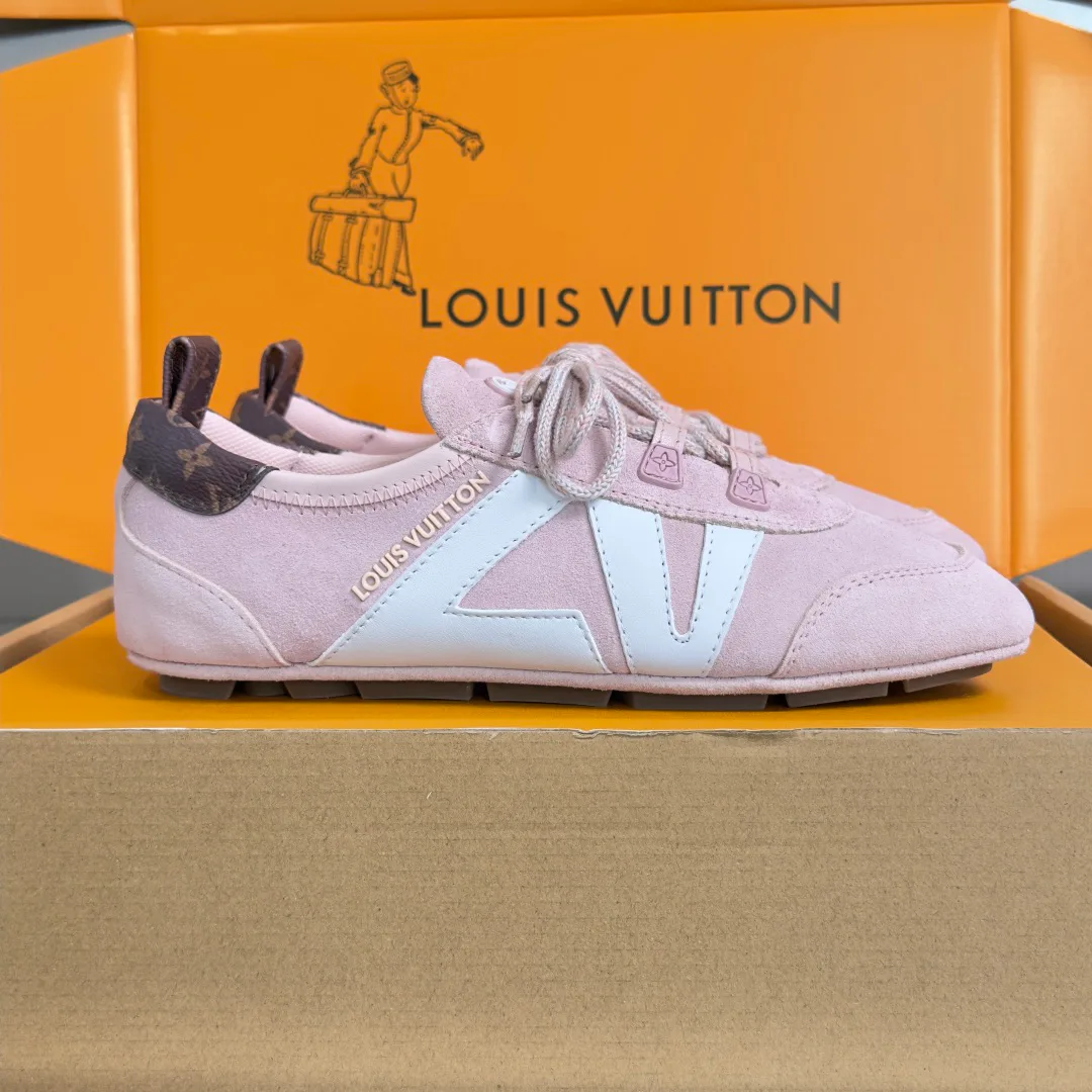 Кроссовки Женские Louis Vuitton 17780687