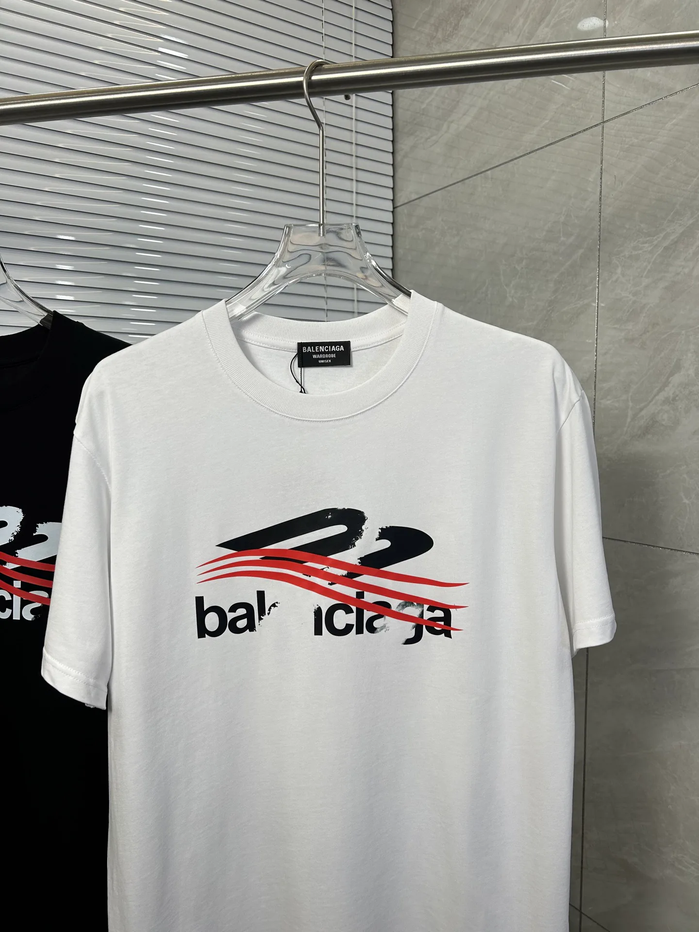 Футболки Женские Balenciaga 15457