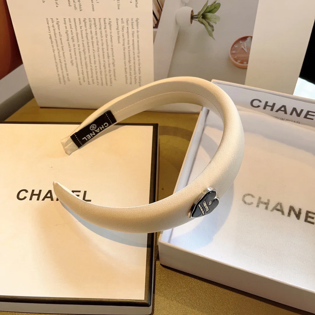 Головные Уборы Chanel 4715933
