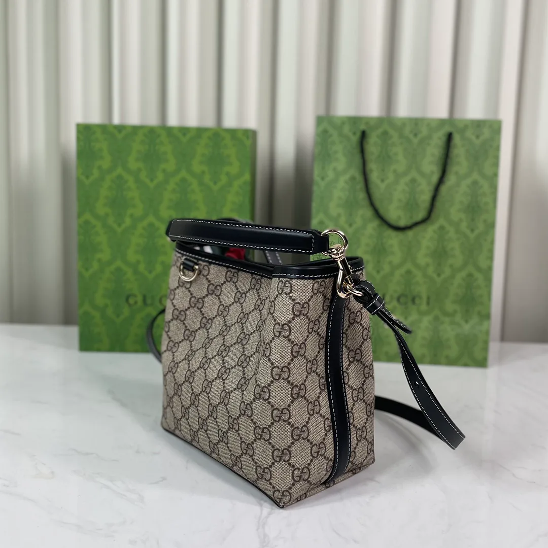 Классические Сумки Женские Gucci 11562672