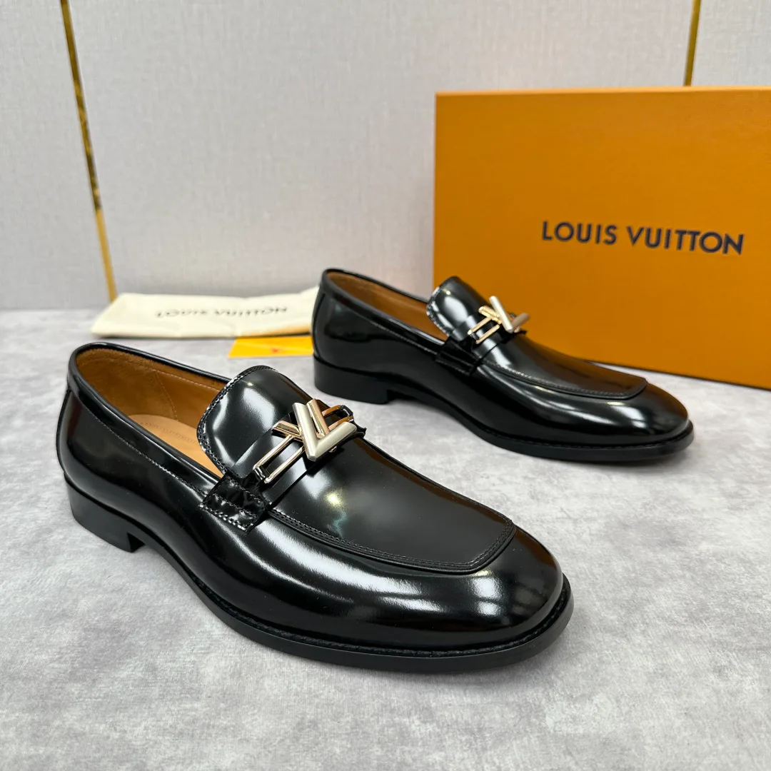 Лоферы И Туфли Мужские Louis Vuitton 18194020