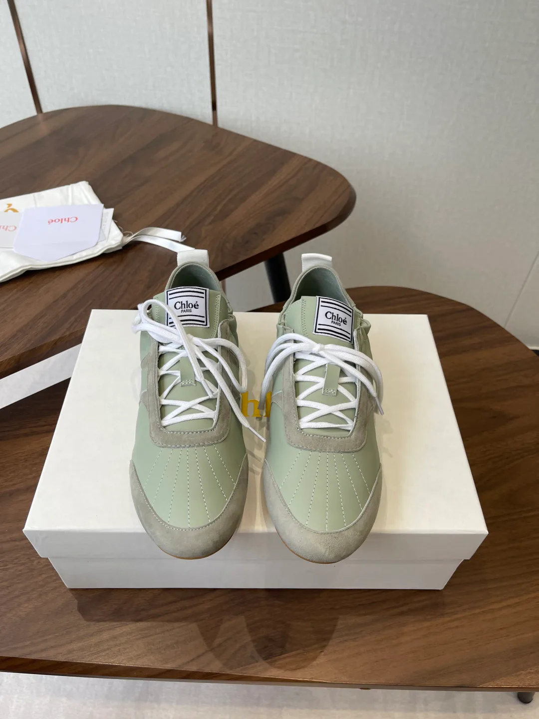 Кроссовки Женские Chloe 187555