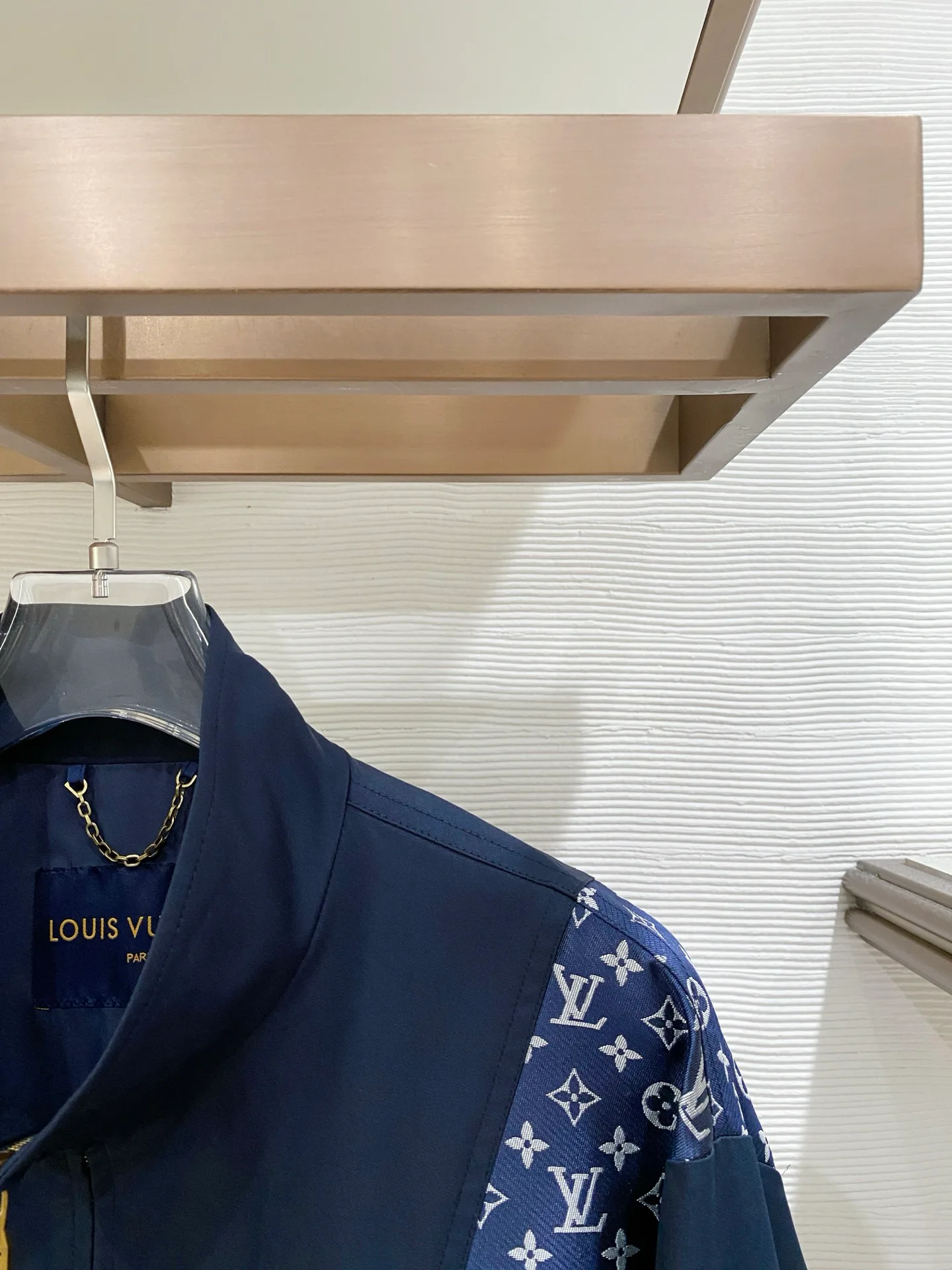 Куртки И Пуховики Мужские Louis Vuitton 4600948