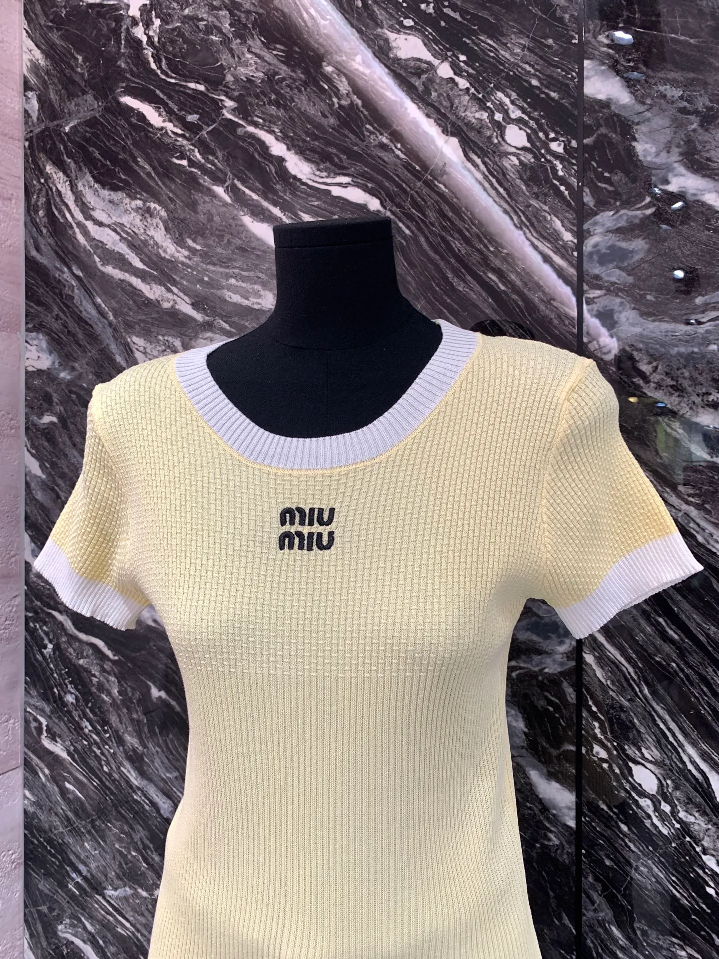 Футболки Женские Miu Miu 33418