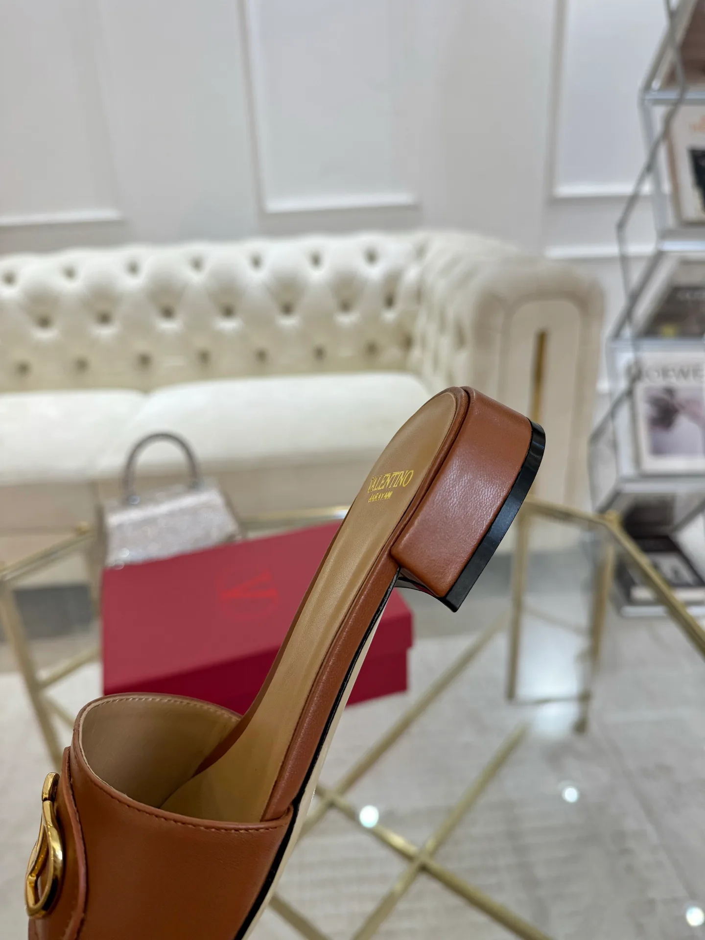 Шлепанцы Женские Louis Vuitton 35947