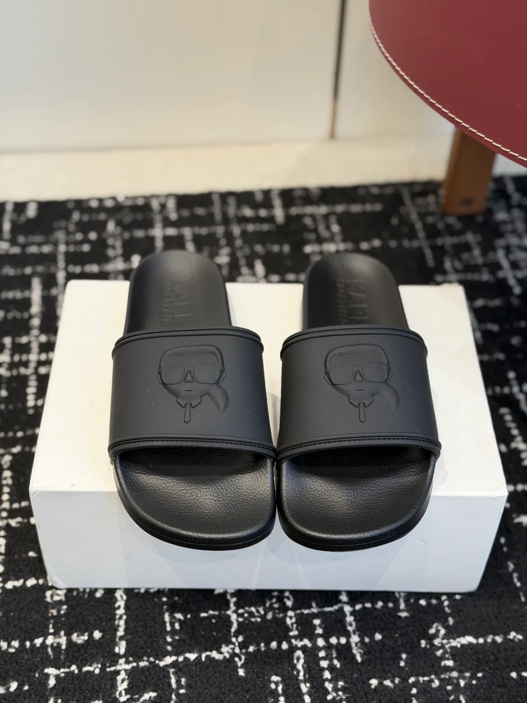 Шлепанцы Мужские Karl Lagerfeld 11543797