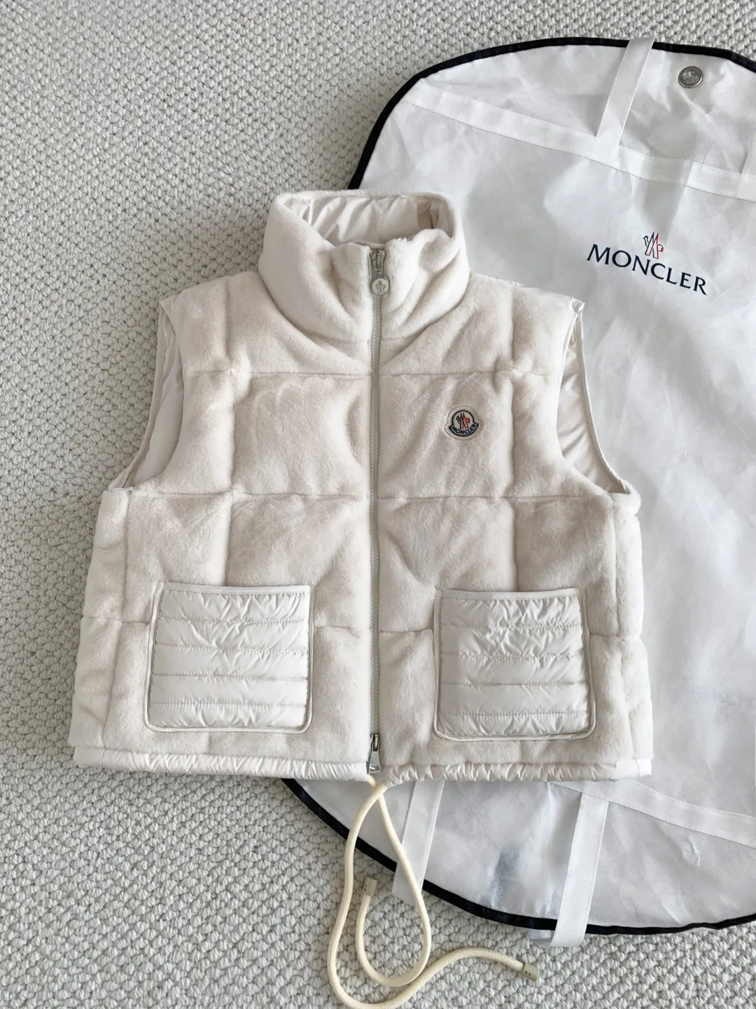 Жилеты Мужские Moncler 1270836