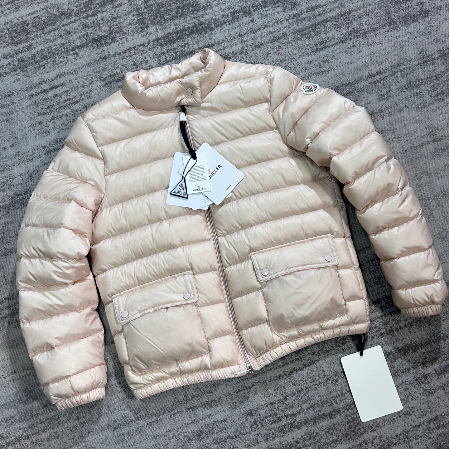 Куртки И Пуховики Женские Moncler 18725388