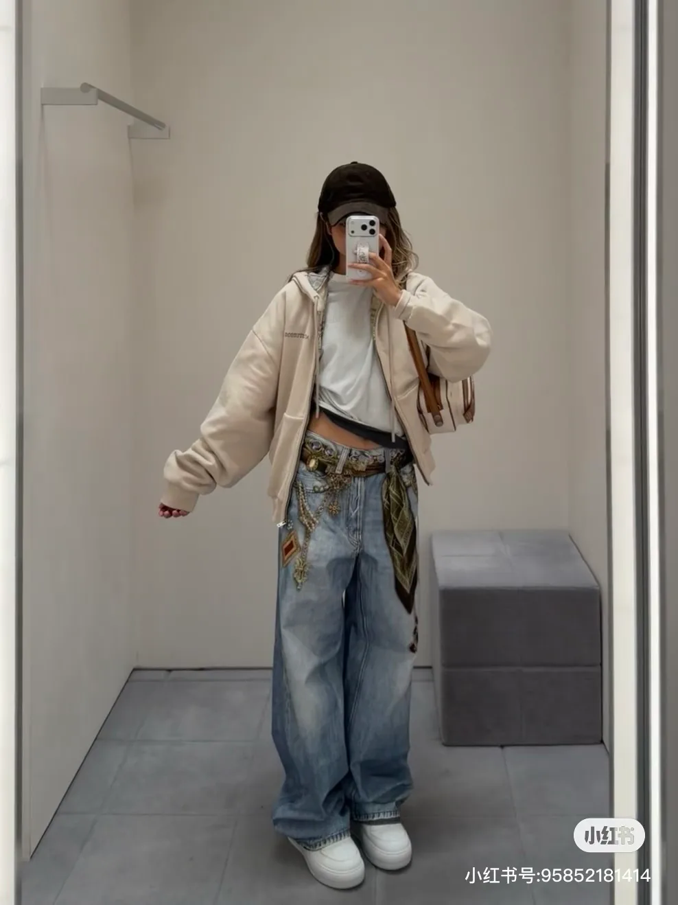 Джинсы Женские Acne Studios 18969459