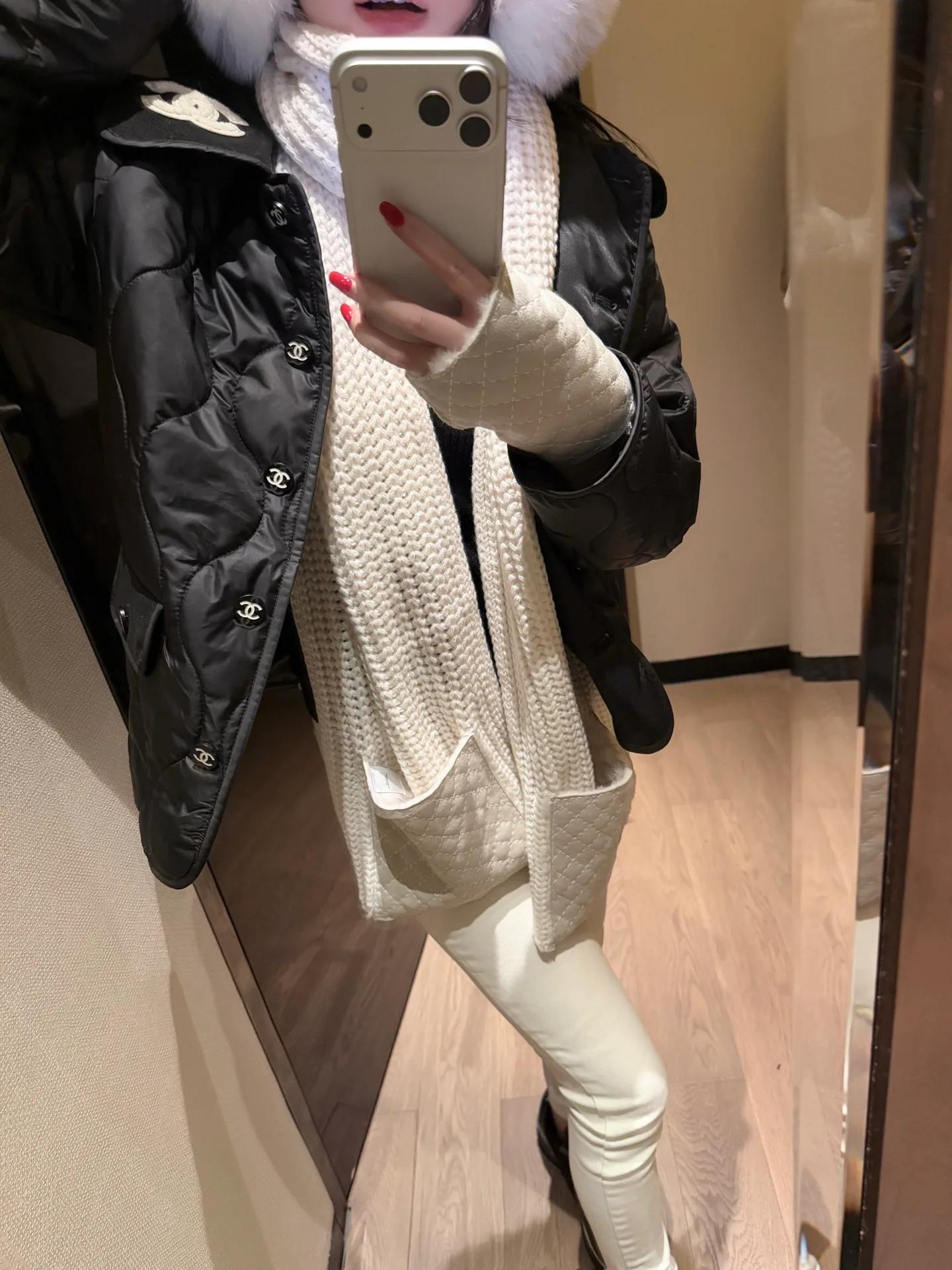 Куртки И Пуховики Женские Chanel 835764