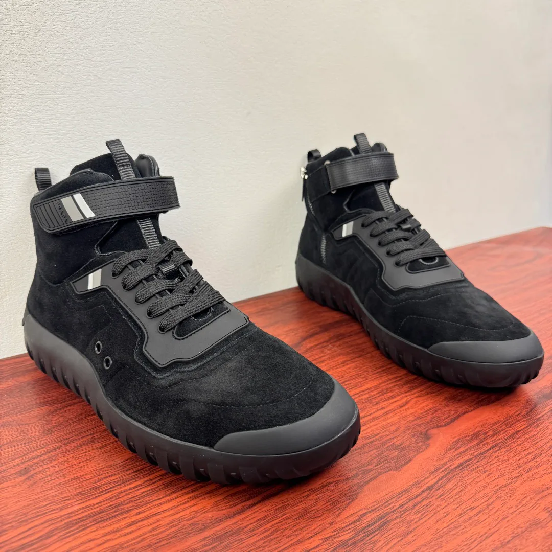 Кроссовки Мужские Prada 5070674