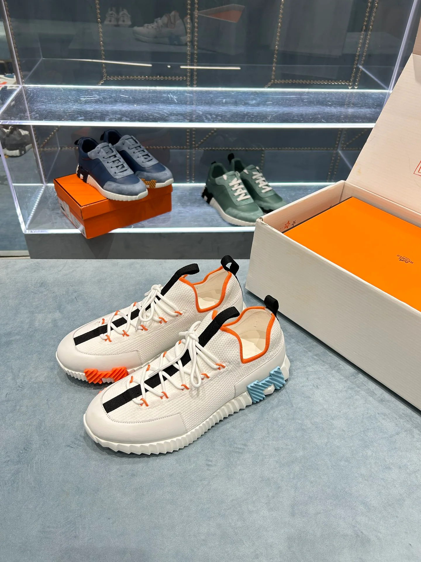 Кроссовки Женские Hermes 347699