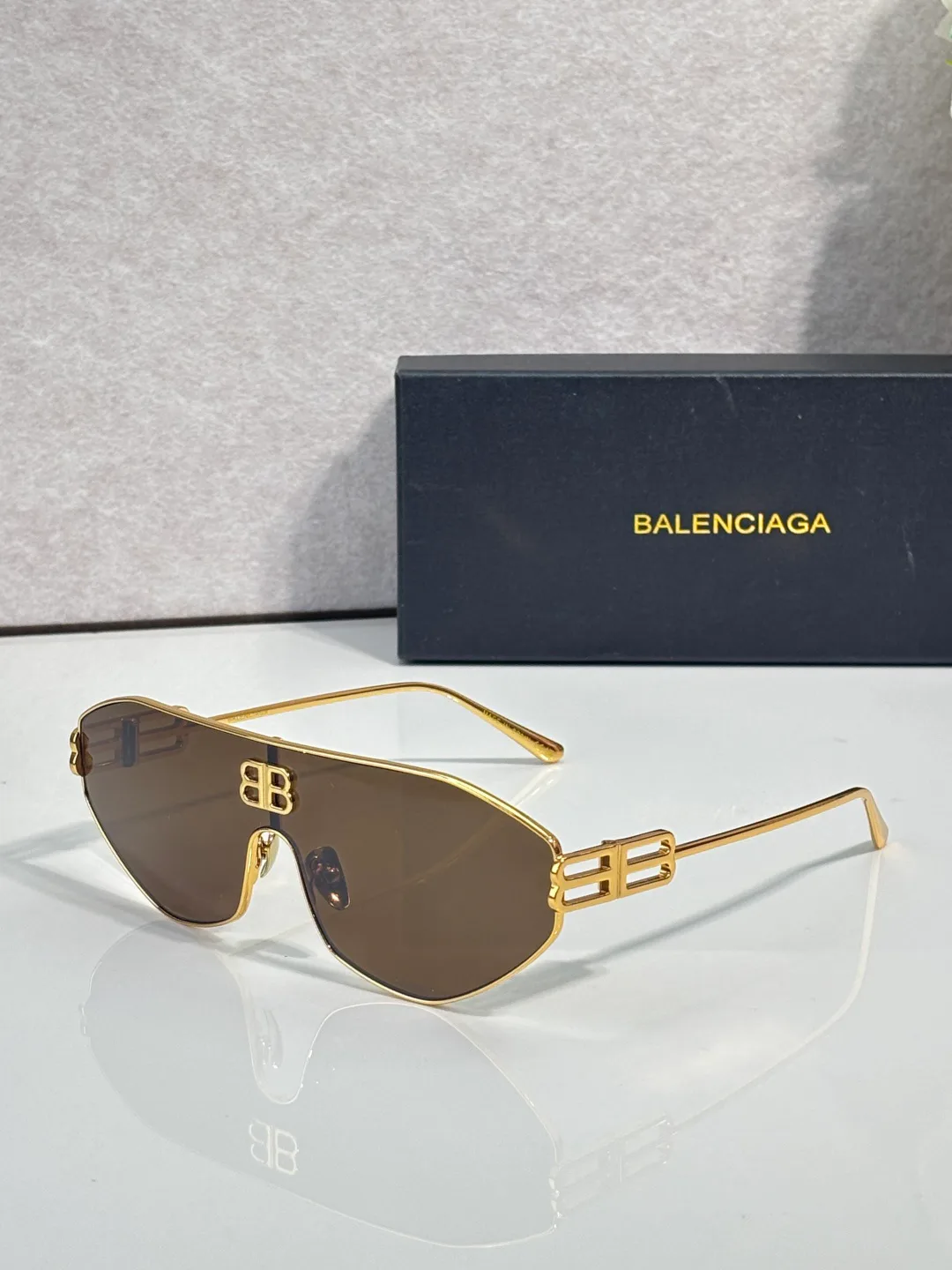 Очки Balenciaga 18059718