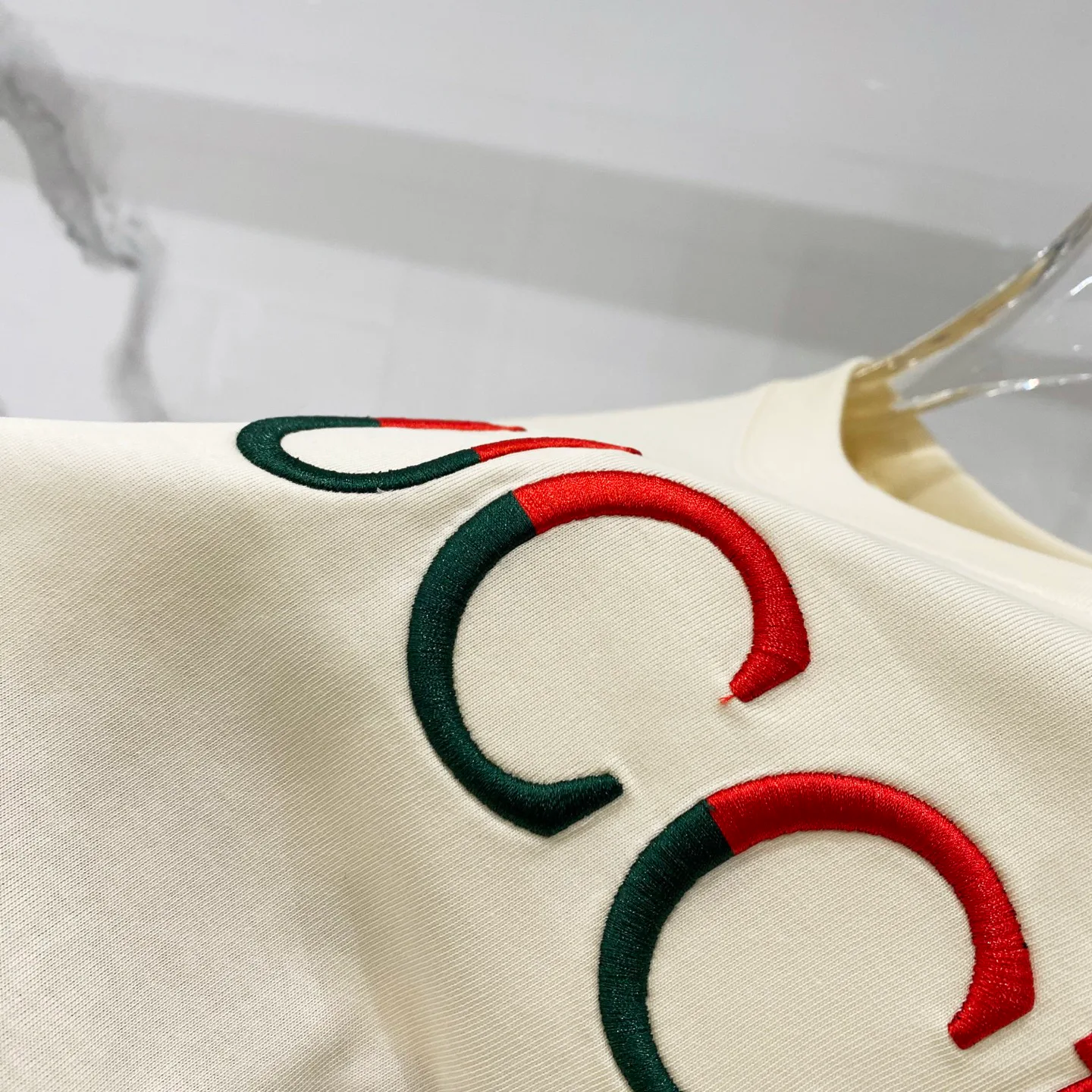 Футболки Женские Gucci 5405554