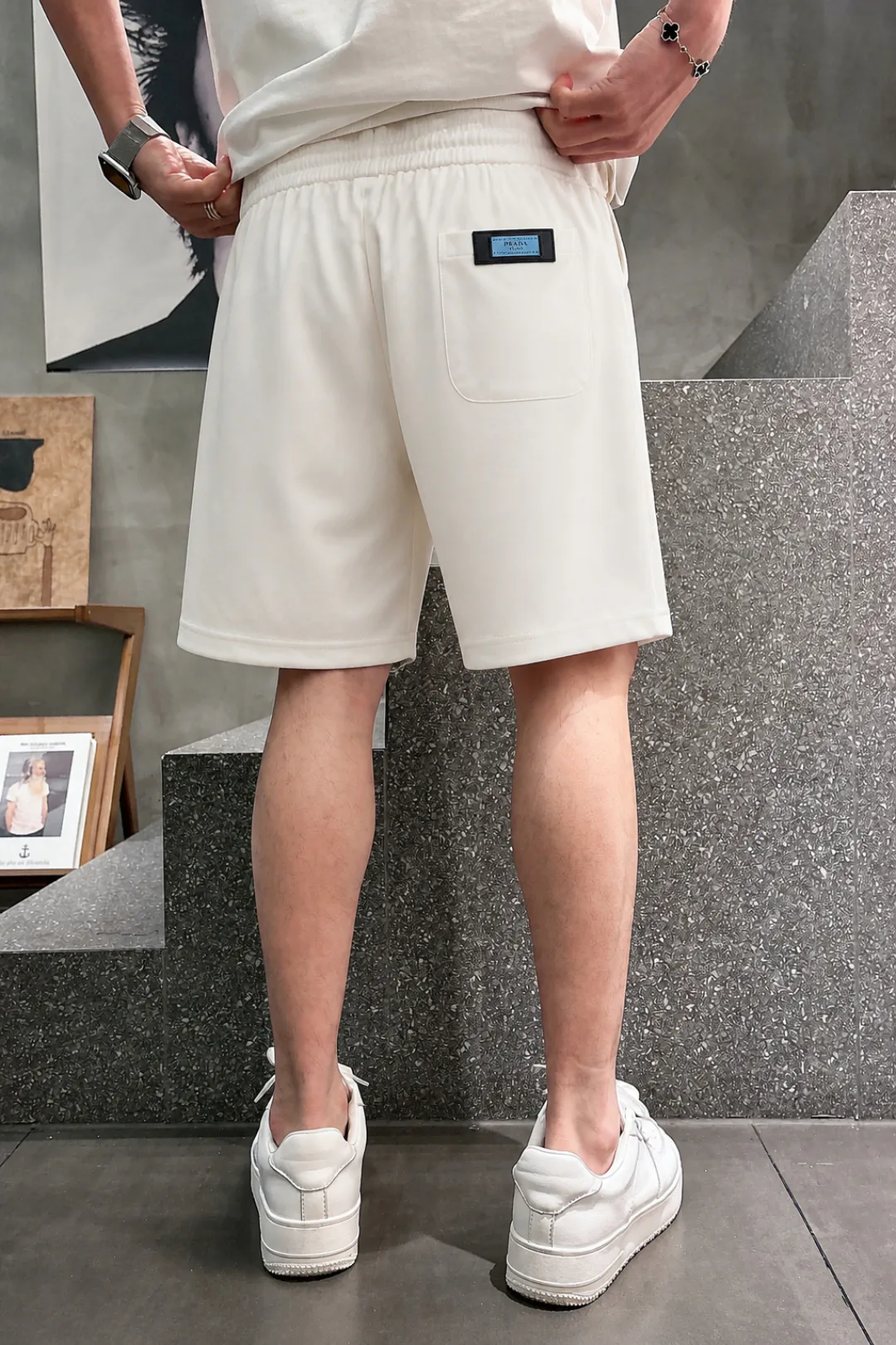 Шорты Мужские Prada 18246599