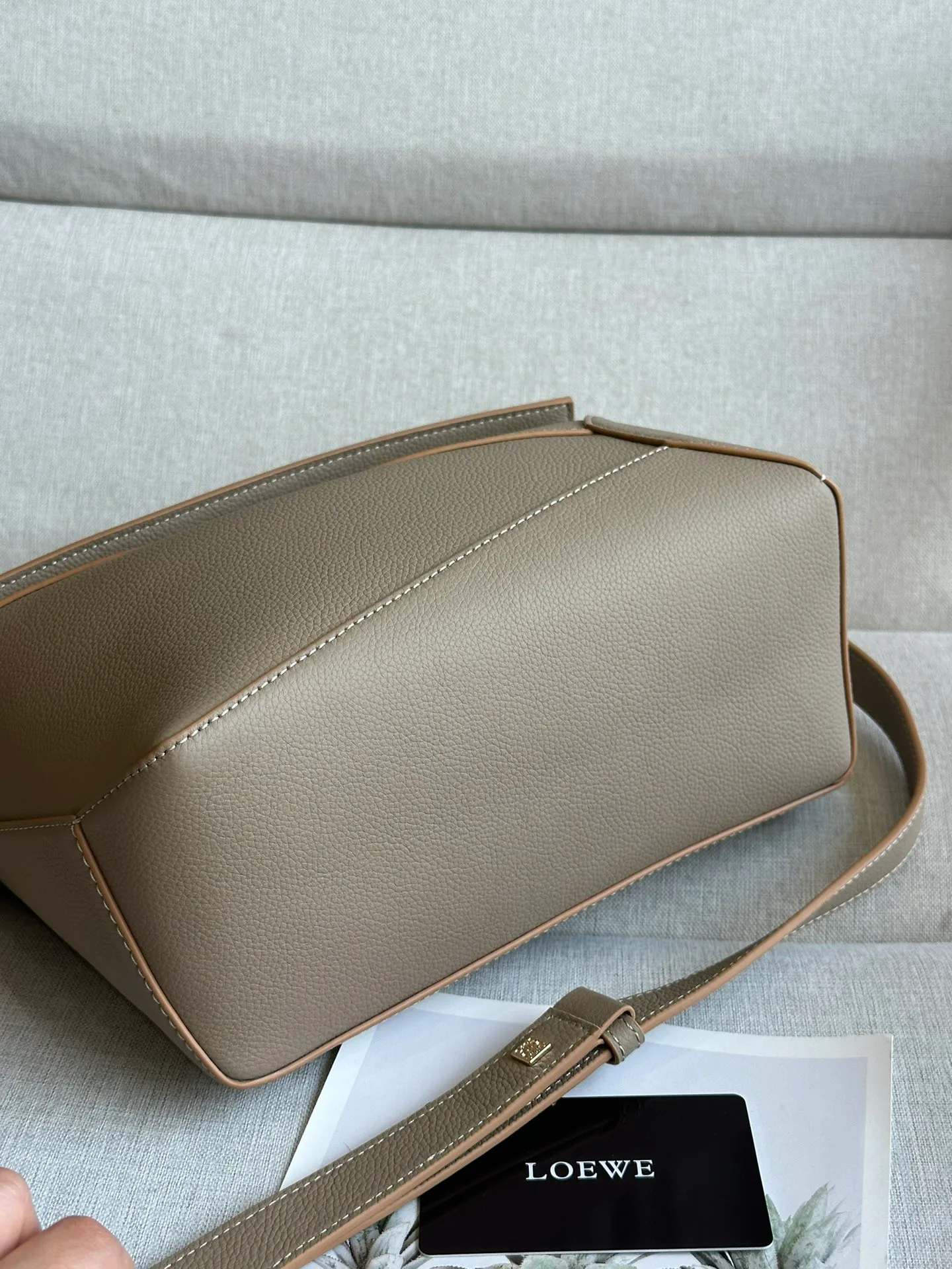 Классические Сумки Женские Loewe 13339548