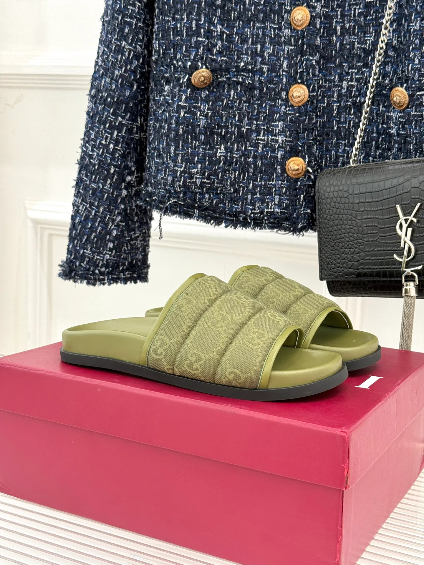 Шлепанцы Женские Gucci 46987